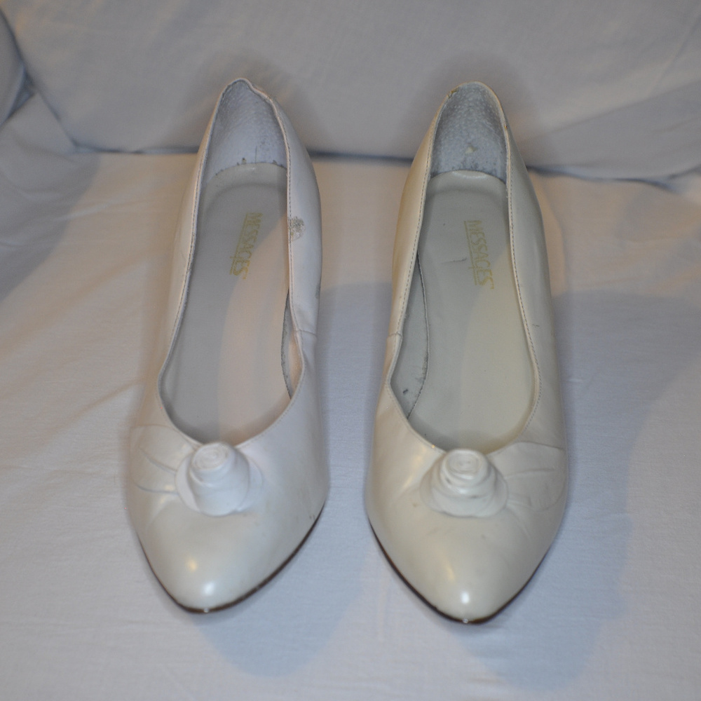 Vintage Messages leather pumps 80s